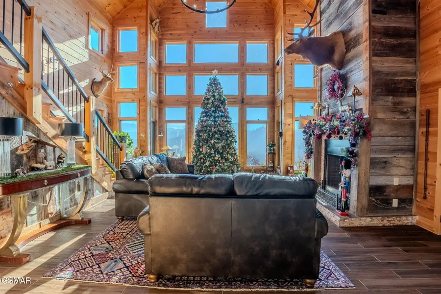 1642 Little Cove Road, Sevierville, TN 37862 - Image #3