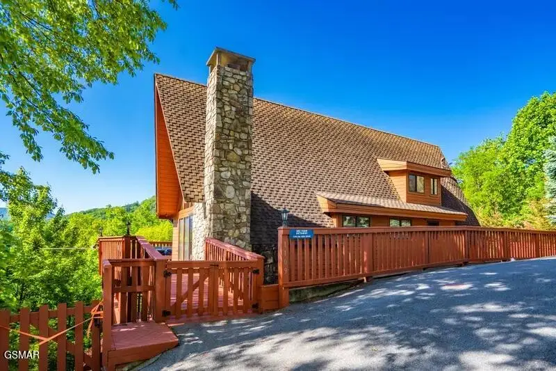 1109 Ski View Drive, Gatlinburg, TN 37738 - Image #1