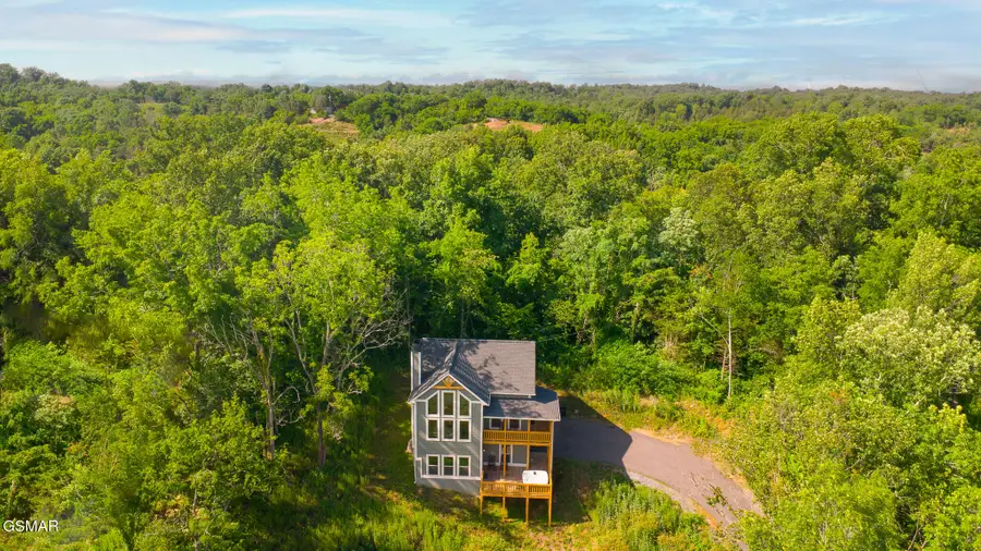 2123 Megan Ridge Drive, Sevierville, TN 37876 - Image #3