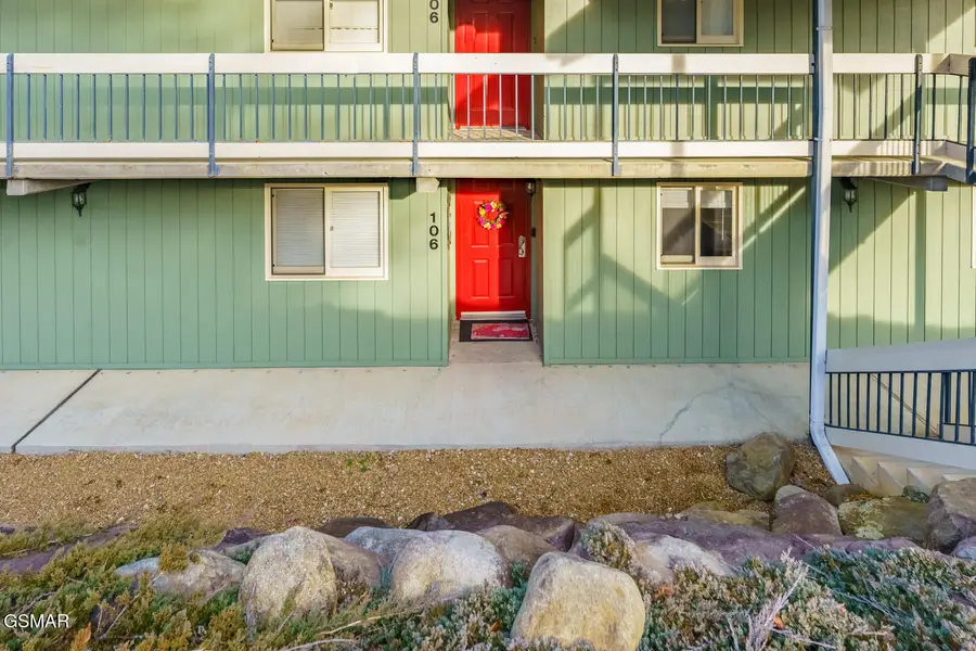 526 Briarcliff Way #Apt 106, Pigeon Forge, TN 37863 - Image #2