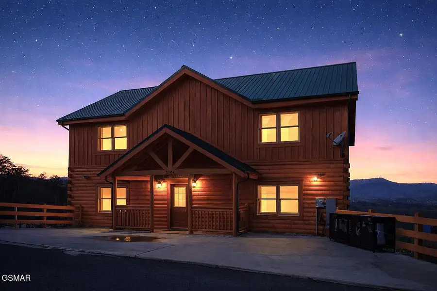 3704 Tilda Hilltop Way, Sevierville, TN 37862 - Image #2