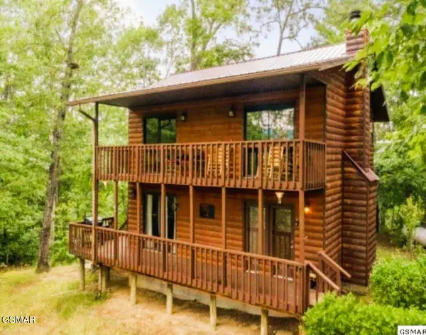 4572 Wilderness Plateau, Pigeon Forge, TN 37863