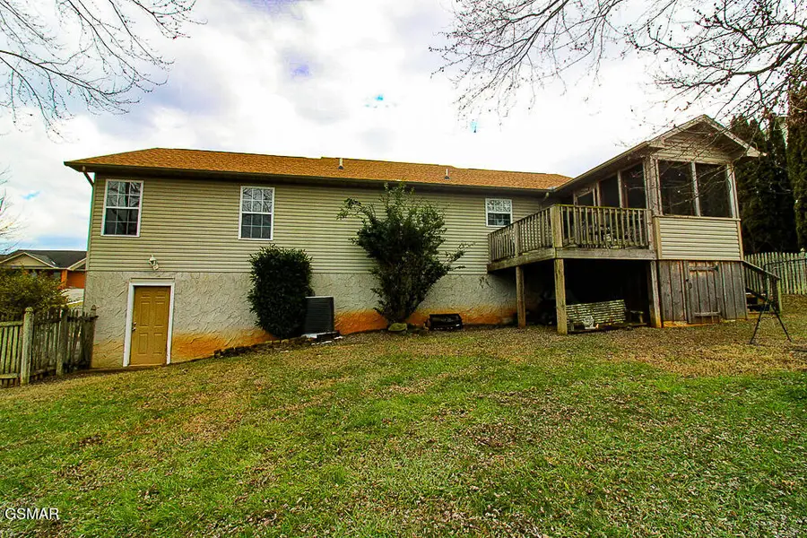 1645 Jasmine Trail, Sevierville, TN 37862 - Image #3