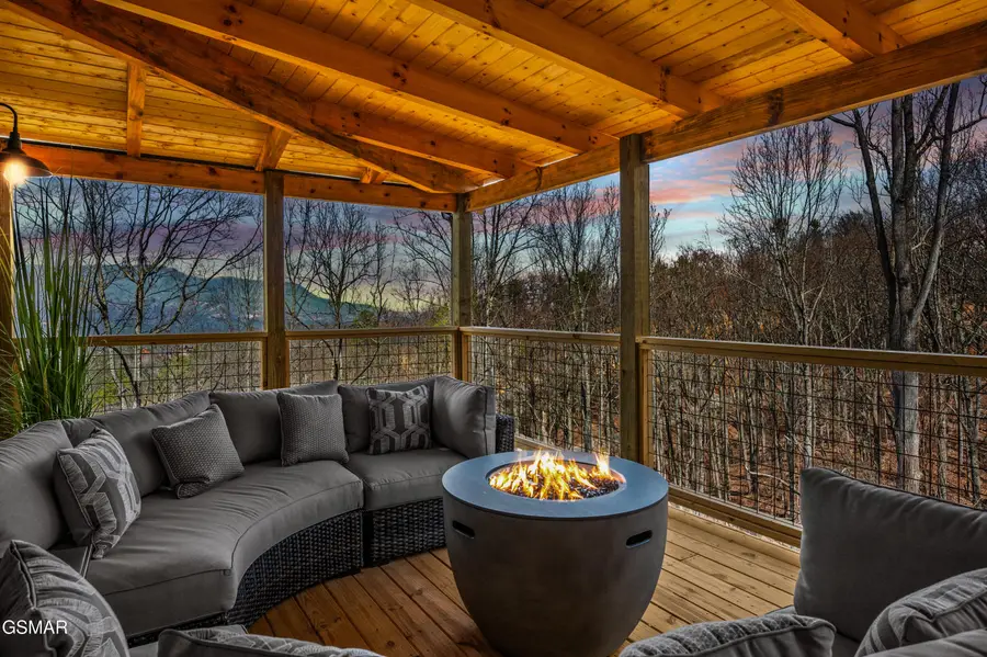 2247 Headrick Lead, Sevierville, TN 37862 - #2