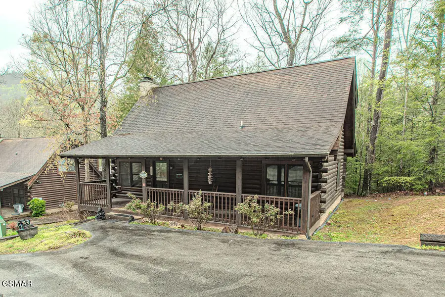 709 Golden Eagle Way, Pigeon Forge, TN 37863 - #2