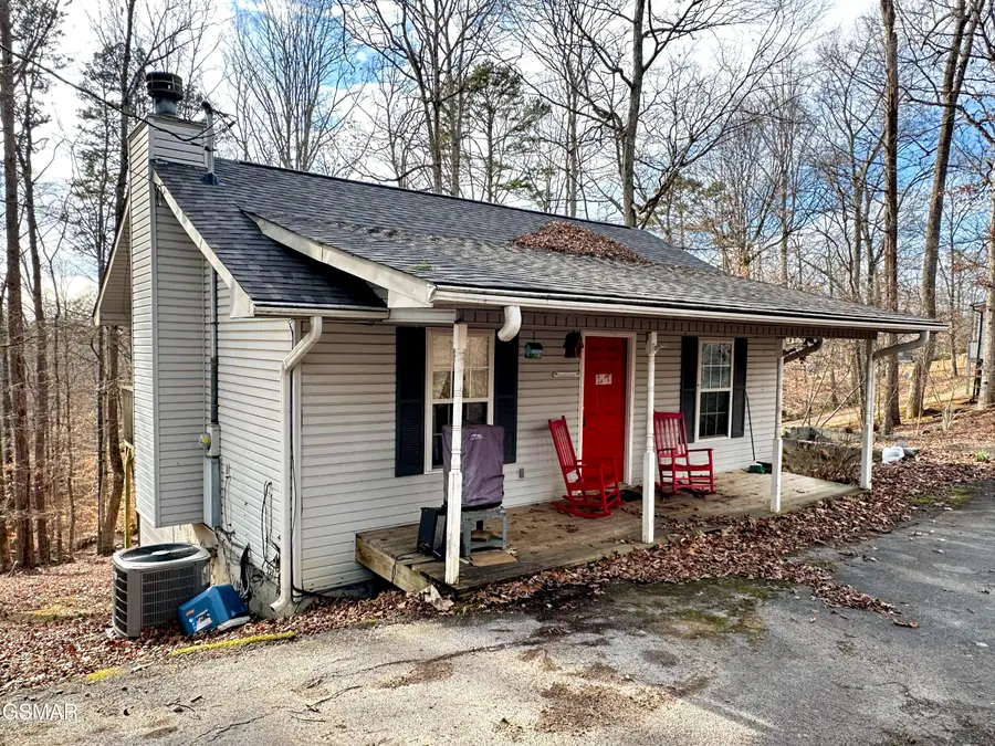 978 Beechwood Drive, Dandridge, TN 37725 - #3