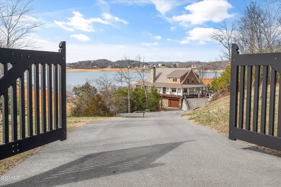 120 Cypress Drive, Dandridge, TN 37725 - #2