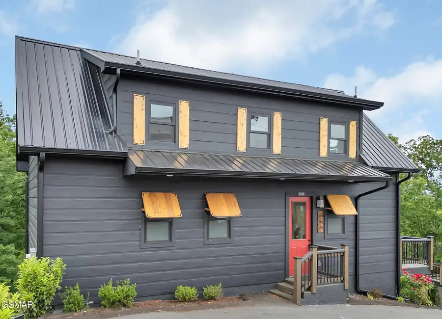 1366 Lake Haven Way, Sevierville, TN 37876 - #2