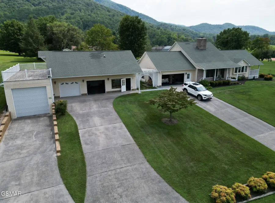 3237 Valley Home Road, Sevierville, TN 37862 - #3