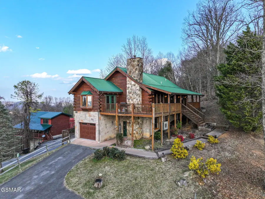 2485 Black Bear Ridge Way, Sevierville, TN 37862 - #2