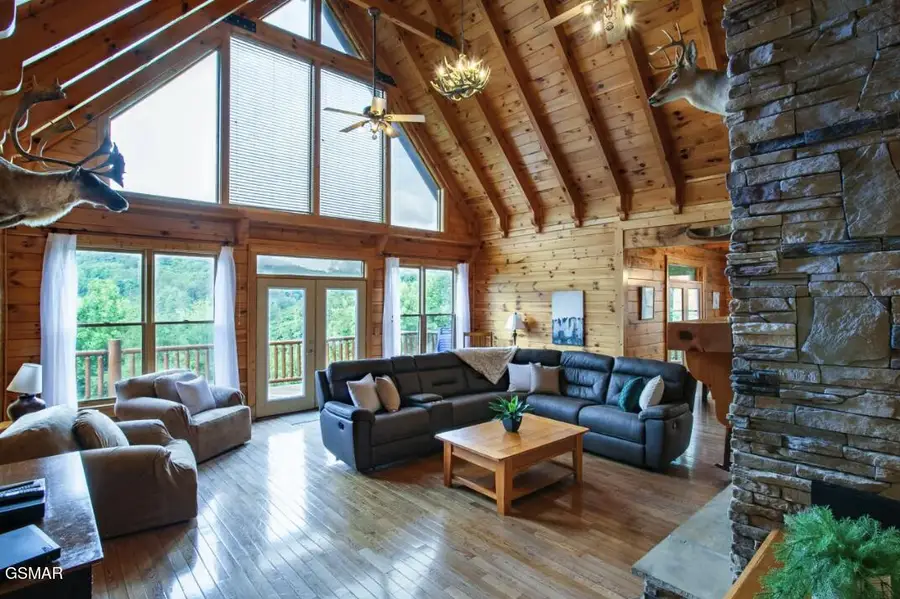 1531 Trappers Ridge Lane, Sevierville, TN 37862 - #3
