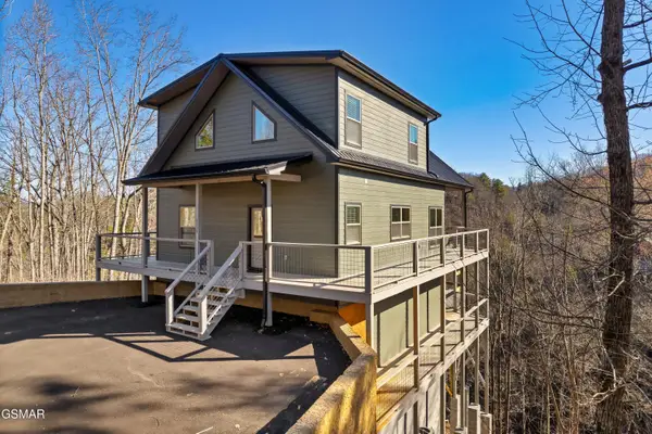 3138 Stepping Stone Drive, Sevierville, TN 37862