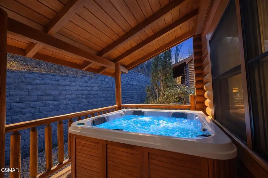 3221 Smoky Ridge Way, Sevierville, TN 37862 - #3