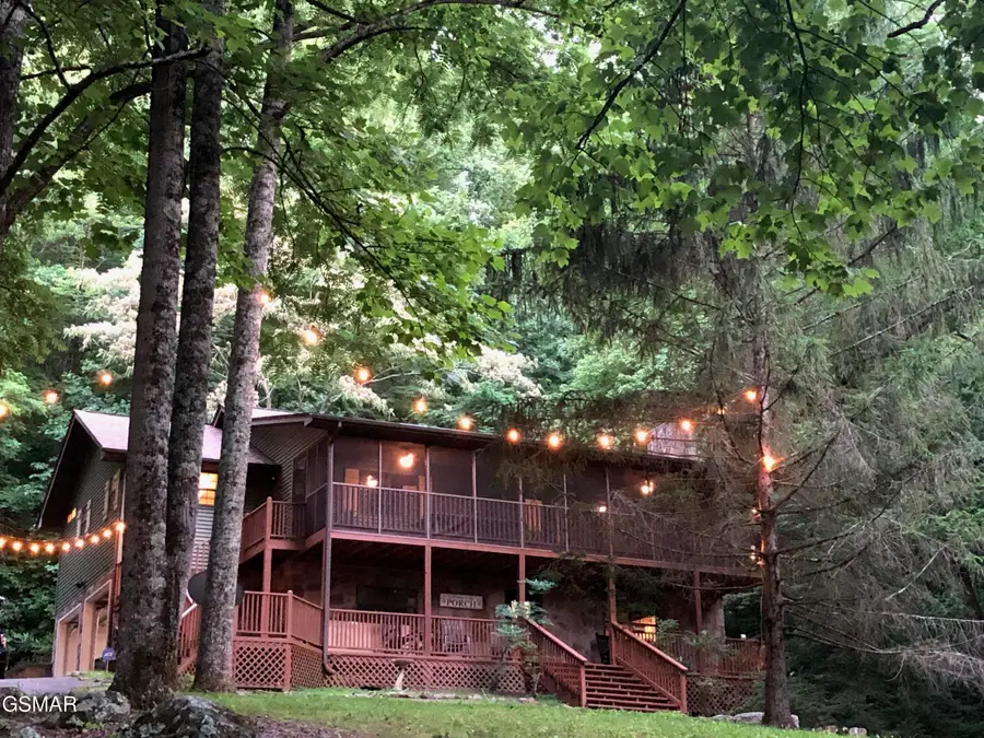 2360 Cove Mountain Lane, Sevierville, TN 37862 - #2