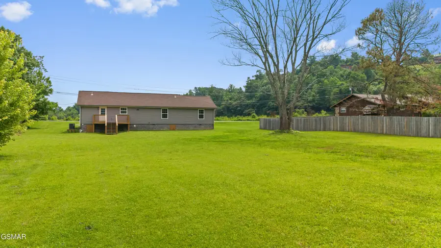 412 Apple Valley Road, Sevierville, TN 37862 - #3
