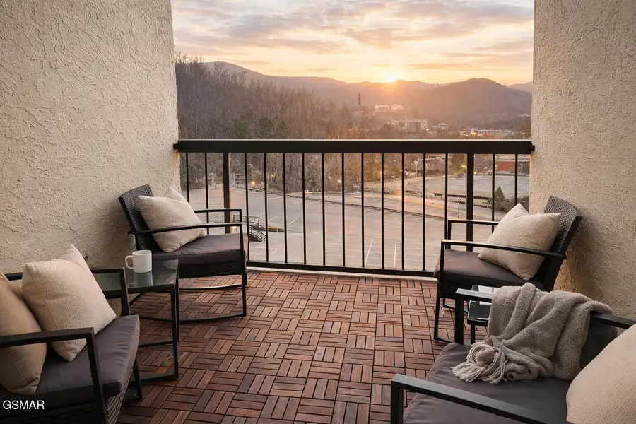 102 Baskins Creek Bypass #UNIT 304, Gatlinburg, TN 37738 - #3