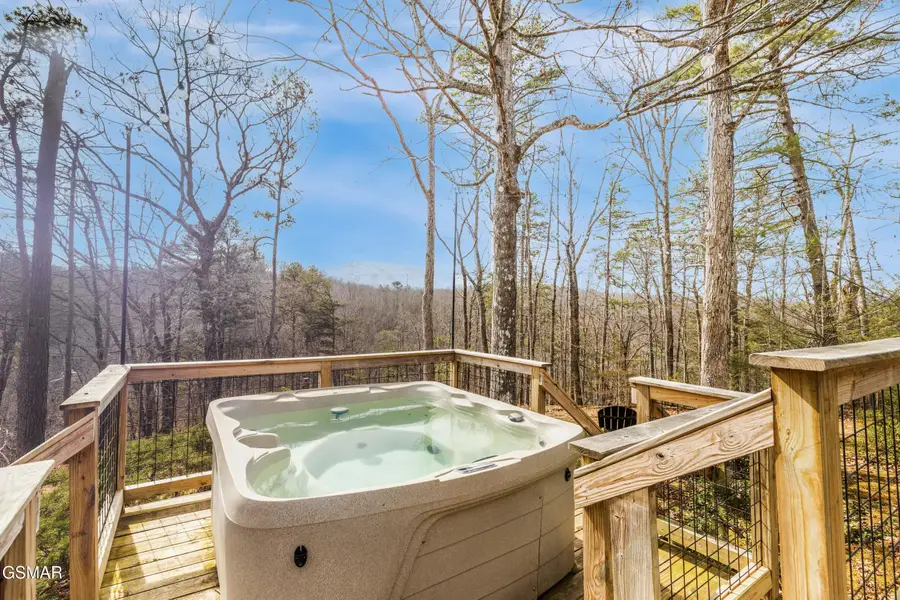 3843 Heavens View Lane, Sevierville, TN 37876 - #3