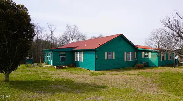 1070 Farm Road, Newport, TN 37821
