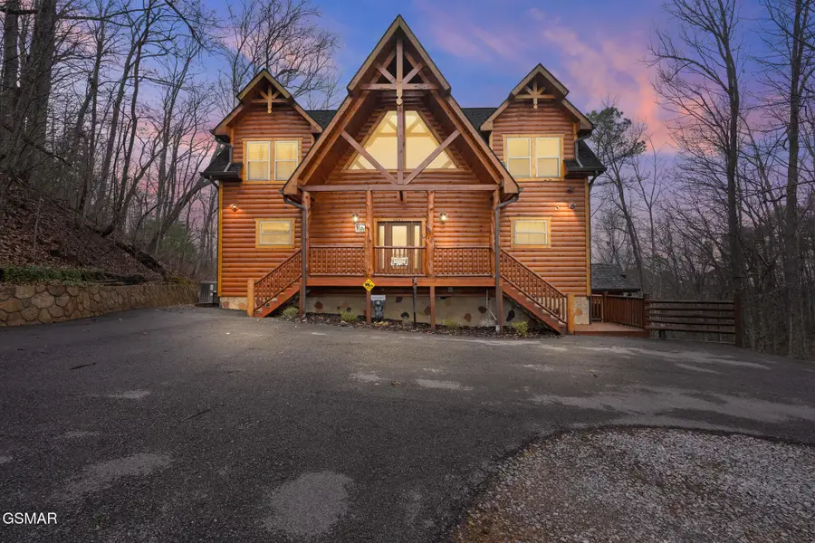 1041 Vista Drive, Gatlinburg, TN 37738 - #2