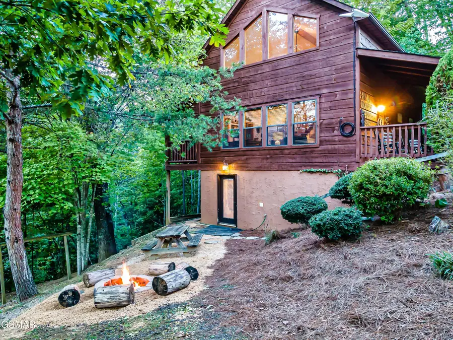 2306 Wooddale Way, Sevierville, TN 37876 - #2