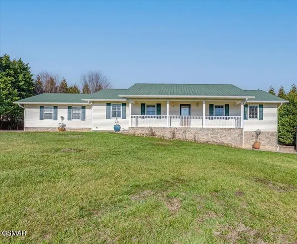 228 Florence Circle, Dandridge, TN 37725