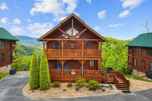 2815 White Oak Ridge Lane, Sevierville, TN 37862