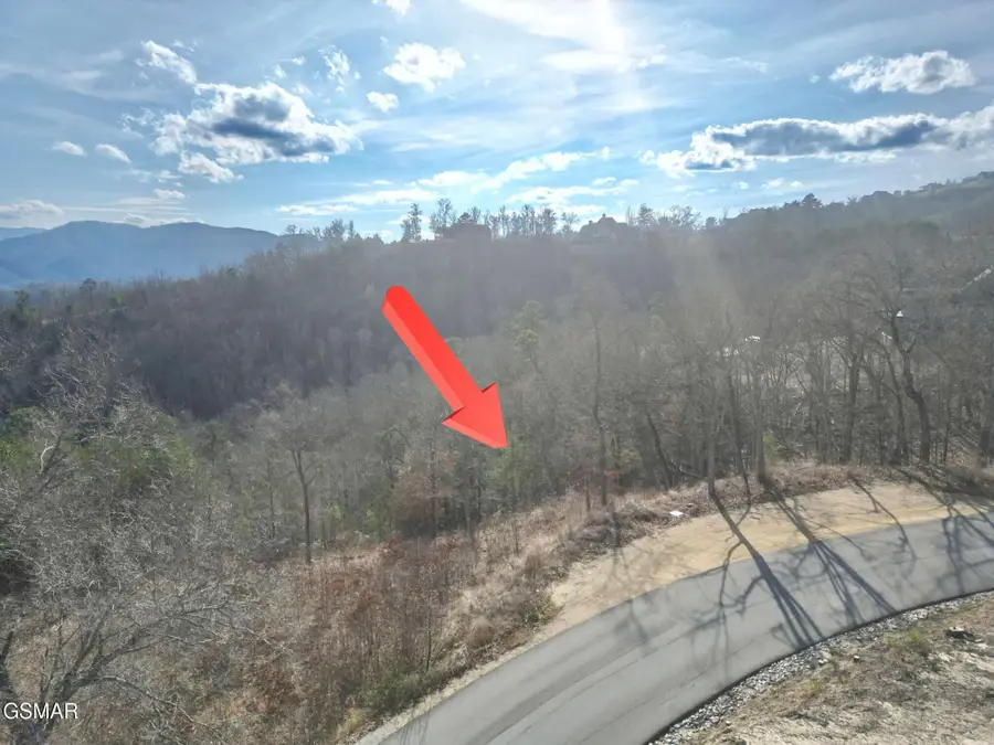 3065 Summit Trails Drive, Sevierville, TN 37862 - #2