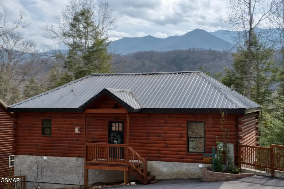 1616 Misty Hollow Way, Gatlinburg, TN 37738 - #1