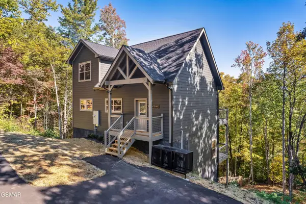 2614 Grassy Branch Loop, Sevierville, TN 37876