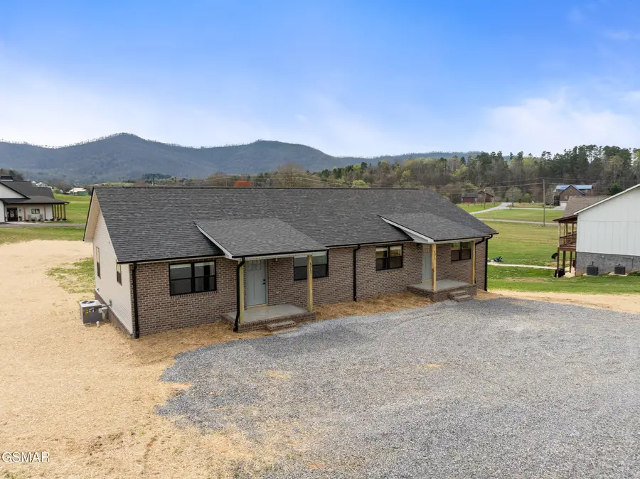 4317 Newport Highway, Dandridge, TN 37725 - #2