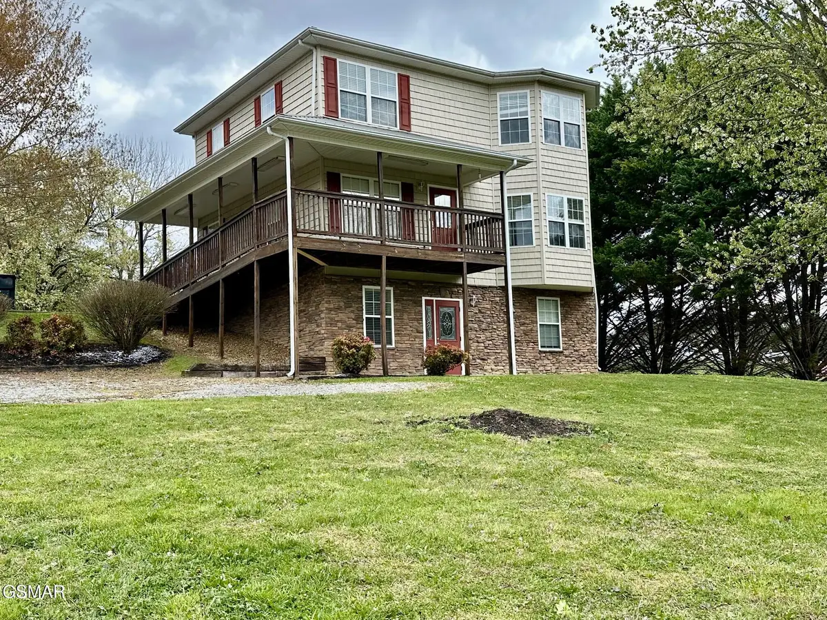 249 Mill View Dr, Pigeon Forge, TN 37863 - #1