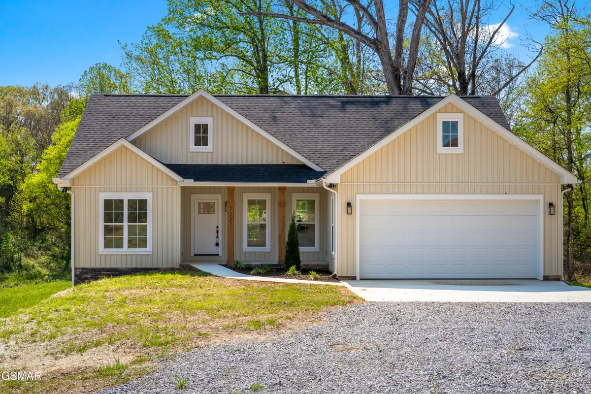 2327 Geraldine Way, Sevierville, TN 37876 - #1