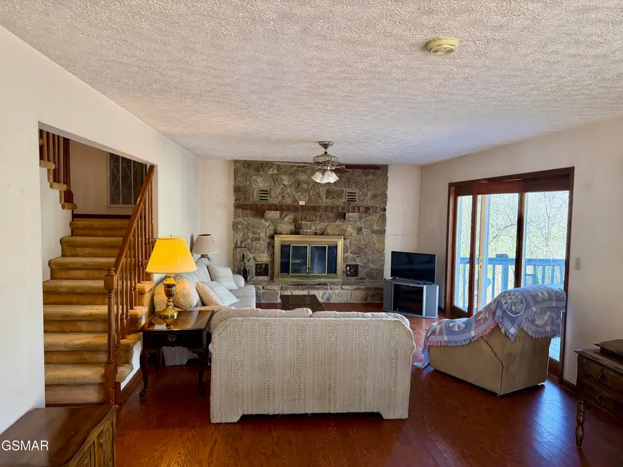 1560 Bluebird Cv Lane, Sevierville, TN 37862 - #3