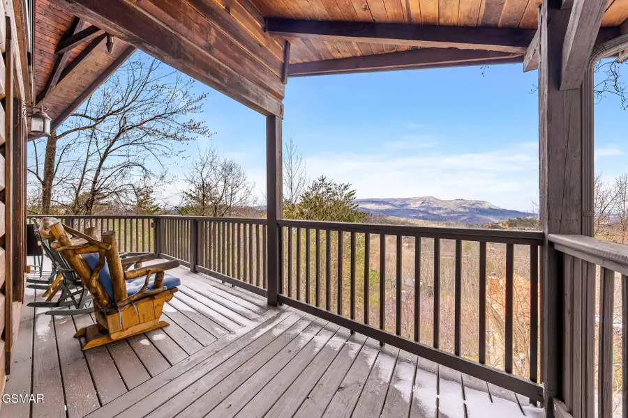 2470 Black Bear Ridge Way, Sevierville, TN 37862 - #2