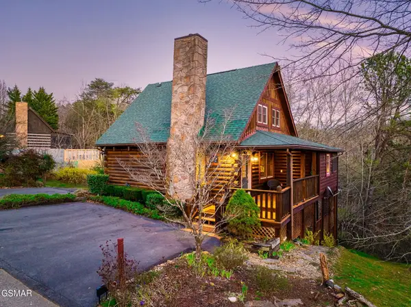 1008 Walini Way, Sevierville, TN 37876