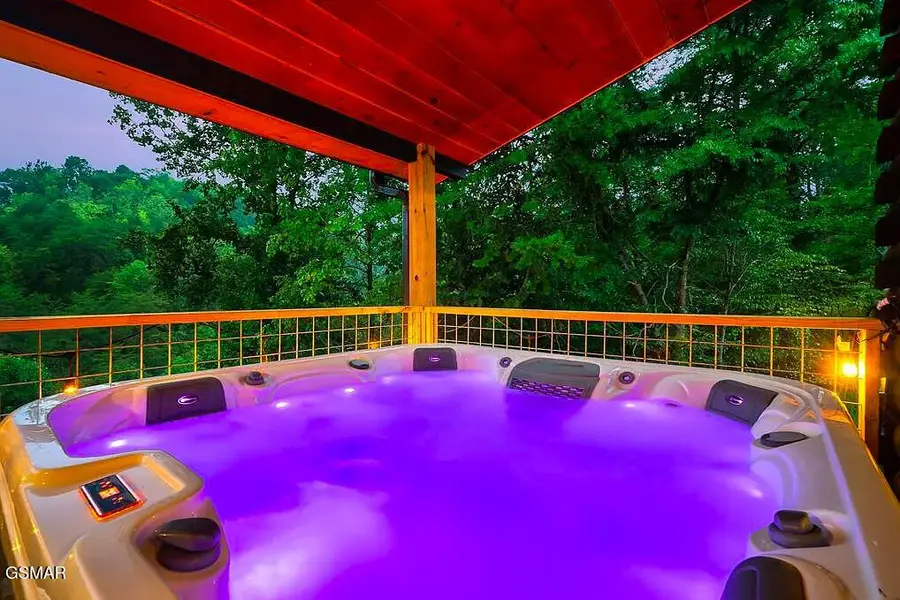 2304 Wingspan Drive, Sevierville, TN 37876 - #2