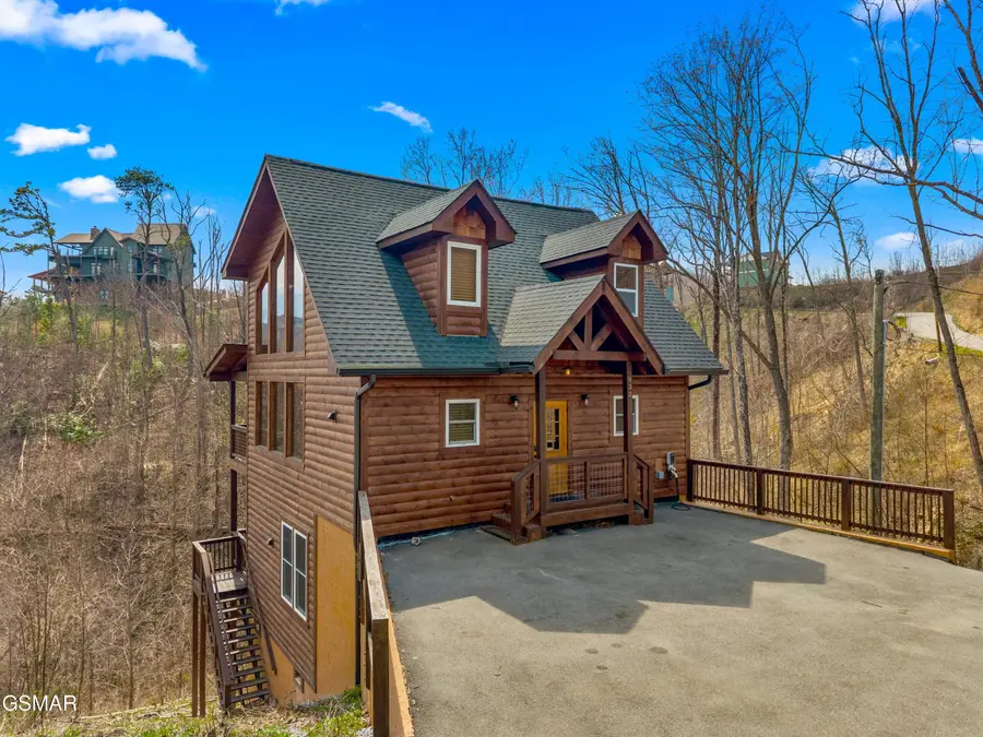 932 Chestnut Drive, Gatlinburg, TN 37738 - #3
