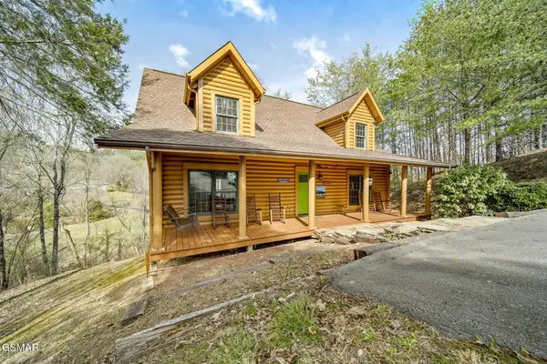2023 Piney Overlook Lane, Pigeon Forge, TN 37862