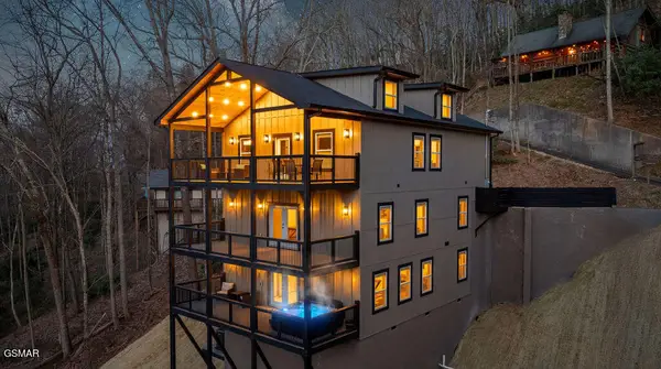 1361 N Baden Drive, Gatlinburg, TN 37738