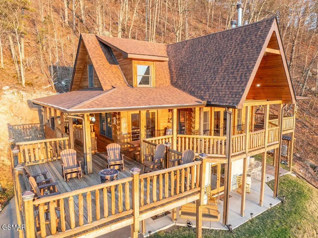 4015 Ravens Den Way, Sevierville, TN 37862 - #1