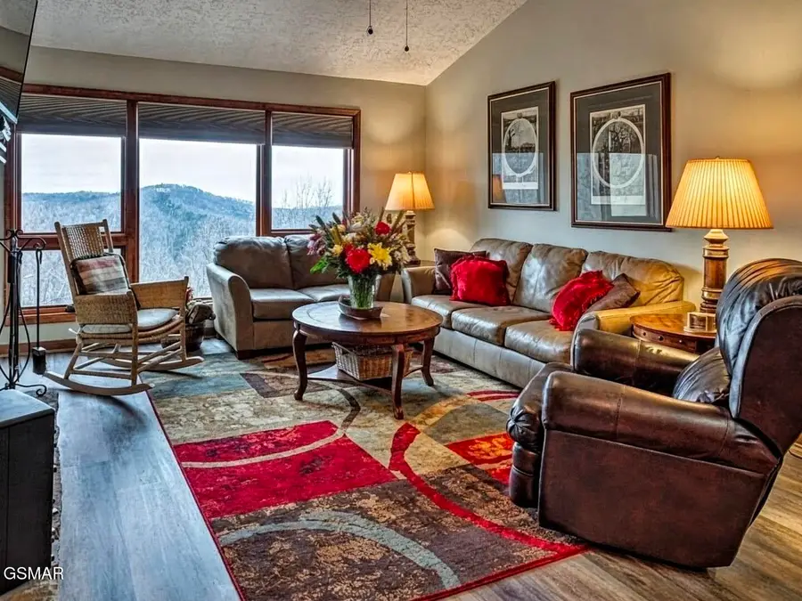 1130 Ski View Drive #UNIT 305, Gatlinburg, TN 37738 - #3