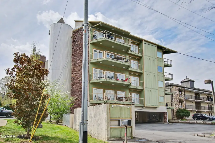 513 Mccarter Road #4 M, Gatlinburg, TN 37738 - #2