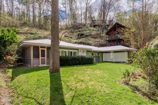 231 Silverbell Lane, Gatlinburg, TN 37738
