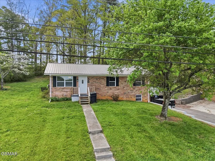 1698 Elgin Drive, Morristown, TN 37814 - #2