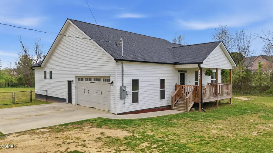 3218 Old Newport Highway, Sevierville, TN 37876 - #3