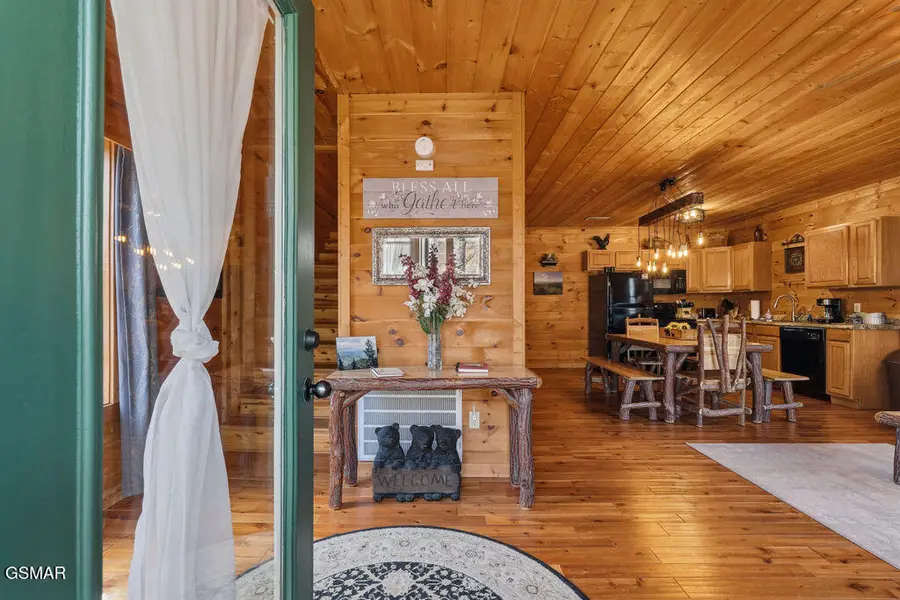 1418 School House Gap Road, Sevierville, TN 37876 - #3