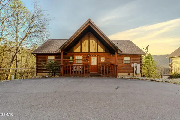 1650 Pinewood Way, Sevierville, TN 37862