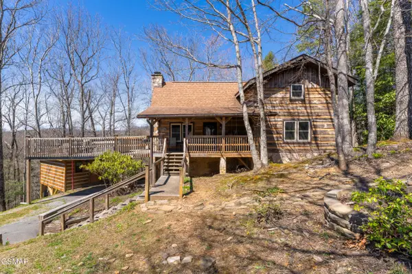 409 Matterhorn Drive, Gatlinburg, TN 37738