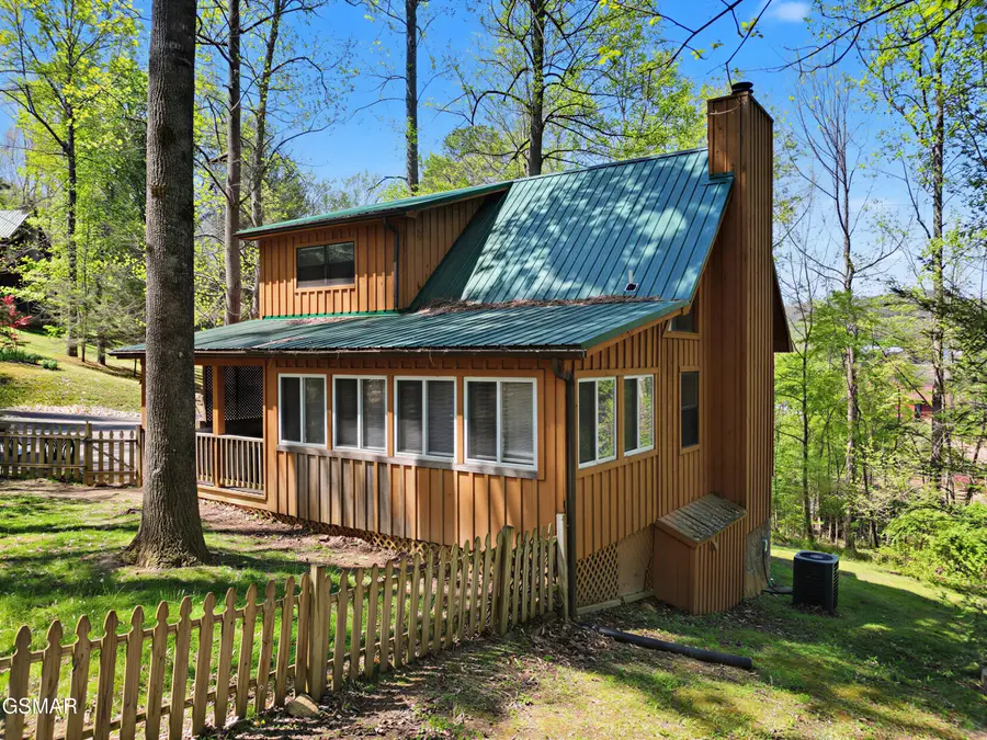 3421 Shelnutt Way, Sevierville, TN 37862 - #2