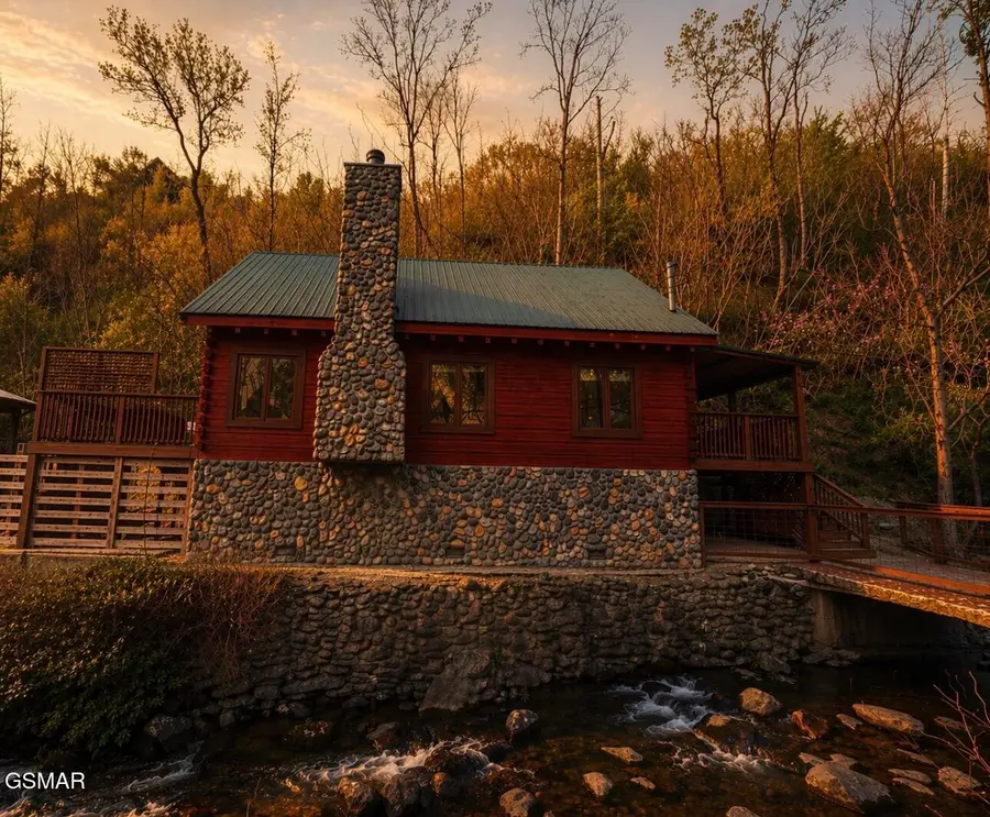 289 Roaring Fork Road, Gatlinburg, TN 37738 - #2
